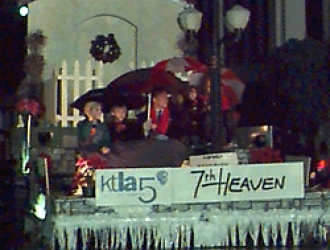 Photos de Mackenzie Rosman - 66th Hollywood Christmas Parade 1997 - 1